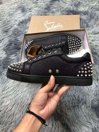CHRISTIAN LOUBOUTIN