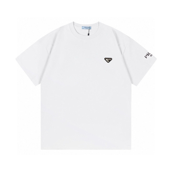 PRADA T-SHIRT