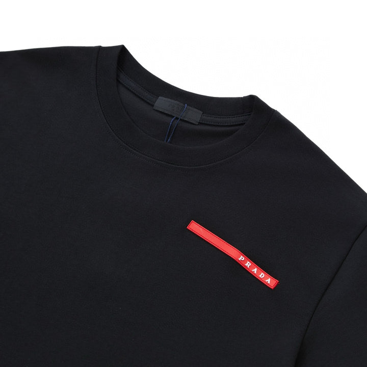 PRADA T-SHIRT