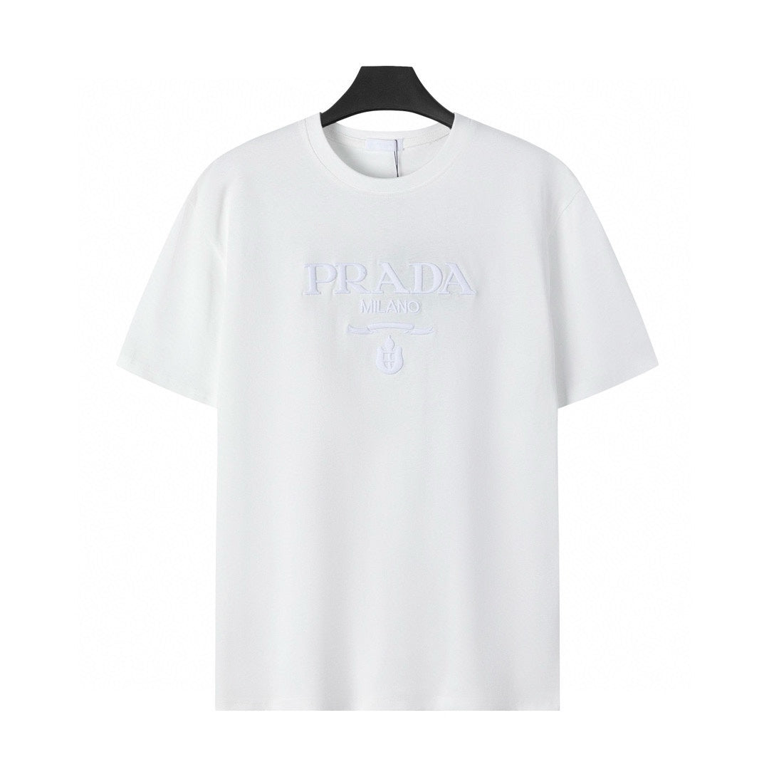 PRADA T-SHIRT